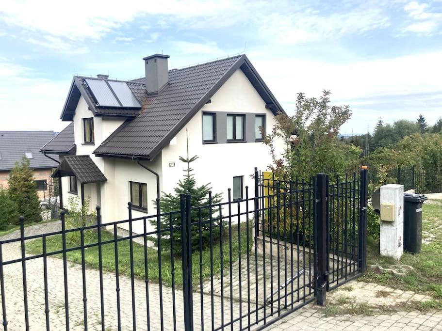 Tymi3 Dom Na Wzgorzu Przy Stoku Villa Przemysl Exterior photo